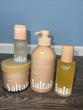 Saltair Bloom Nourishing Body Oil & Body Wash Set — Cream and Yellow